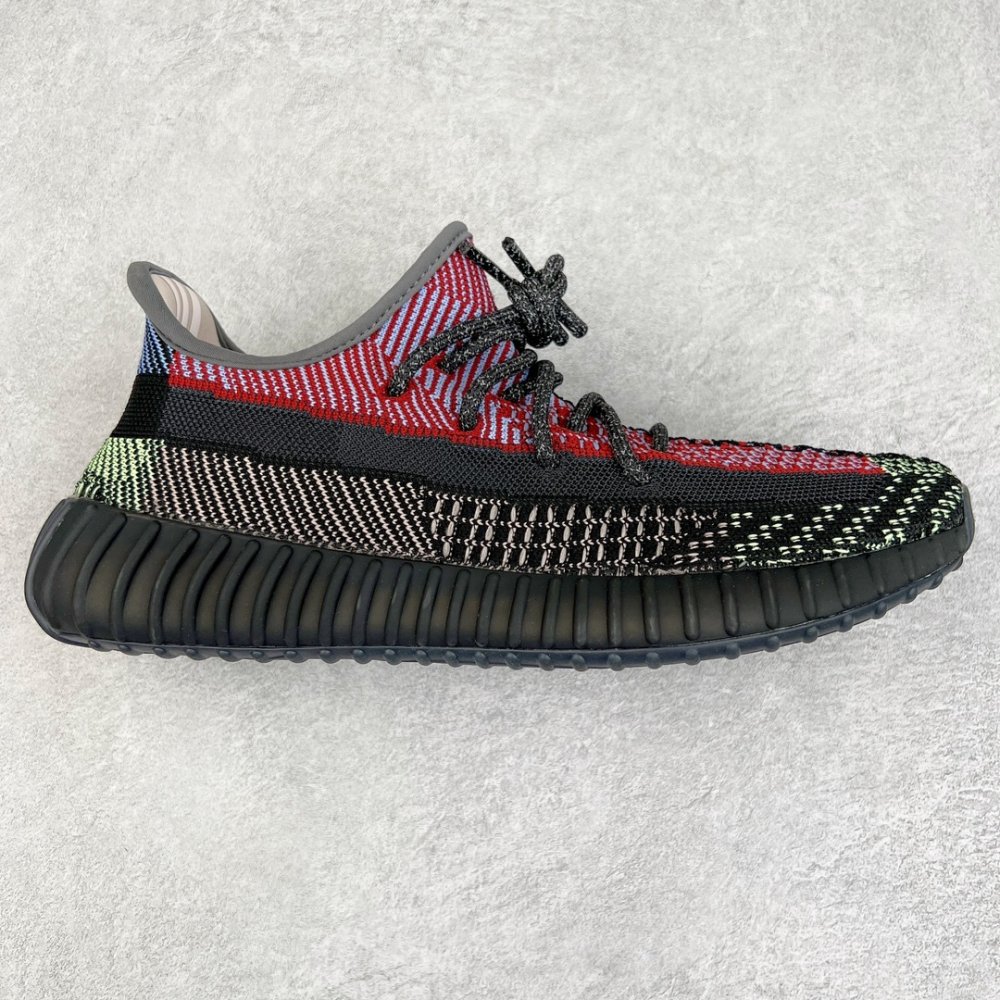 Кроссовки Yeezy Boost 350 V2