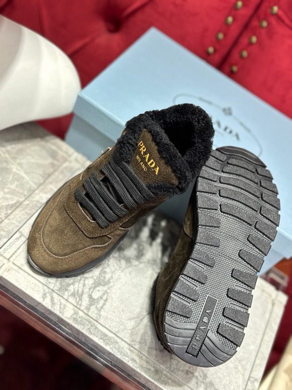 Кроссовки замшевые зимние фото 3