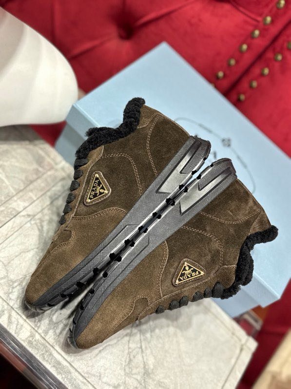 Кроссовки замшевые зимние фото 4