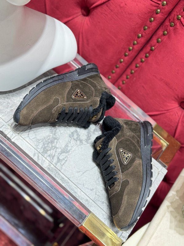 Кроссовки замшевые зимние фото 5