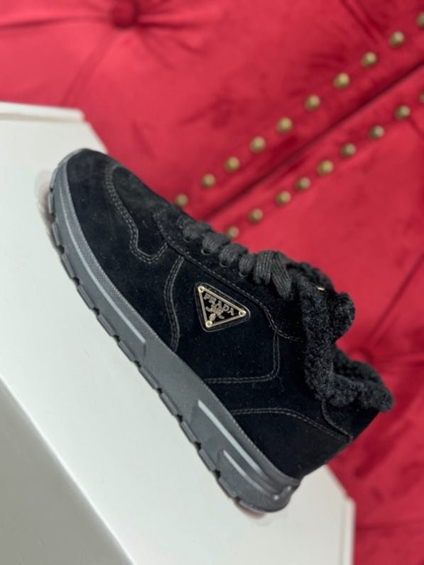 Кроссовки замшевые зимние фото 6