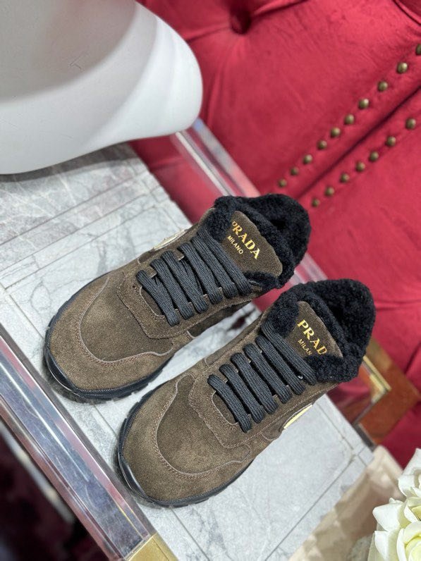 Кроссовки замшевые зимние фото 9