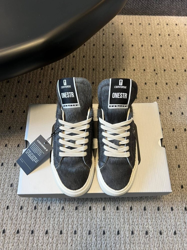 Кроссовки женские Converse One Star