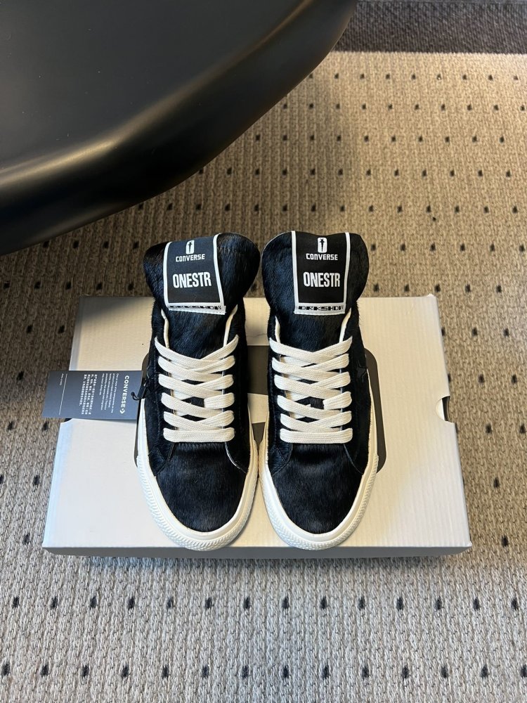 Кроссовки женские Converse One Star