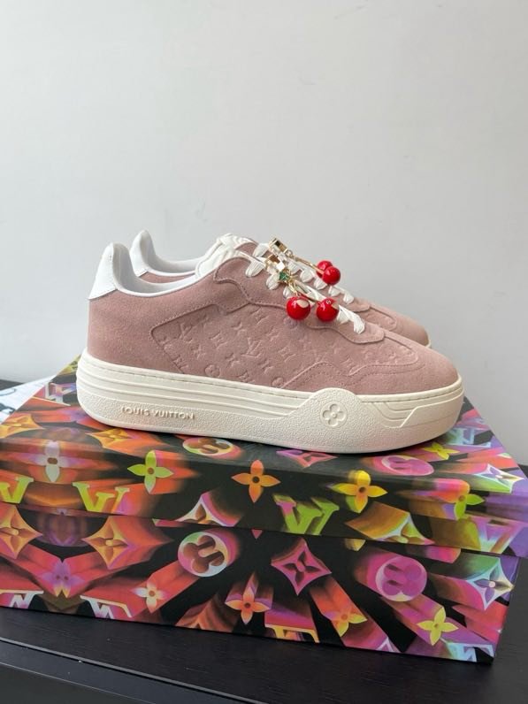 Кроссовки женские LV GROOVY PLATFORM