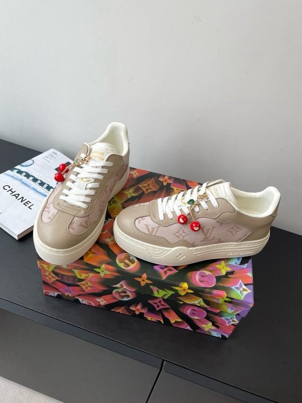 Кросівки жіночі LV GROOVY PLATFORM фото 2