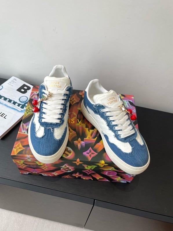 Кросівки жіночі LV GROOVY PLATFORM фото 2