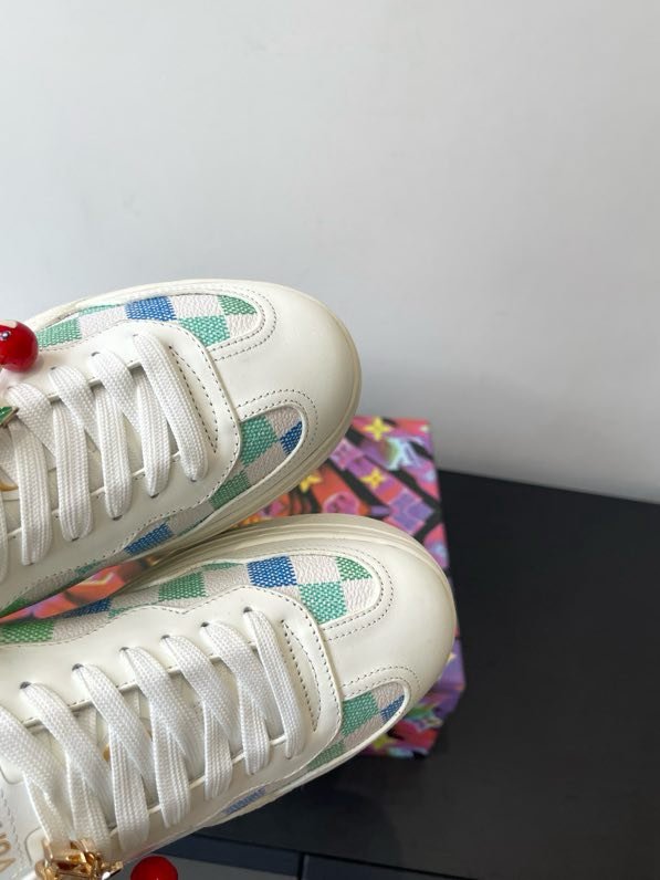 Кроссовки женские LV GROOVY PLATFORM фото 2