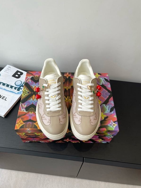 Кросівки жіночі LV GROOVY PLATFORM фото 3