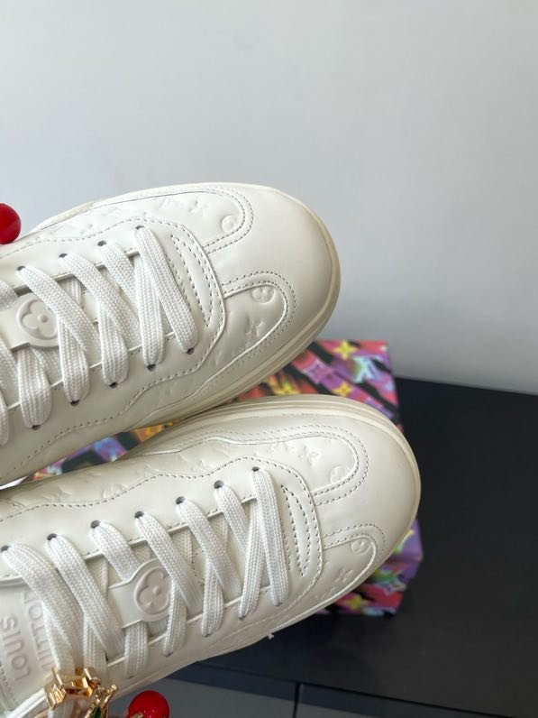 Кросівки жіночі LV GROOVY PLATFORM фото 4