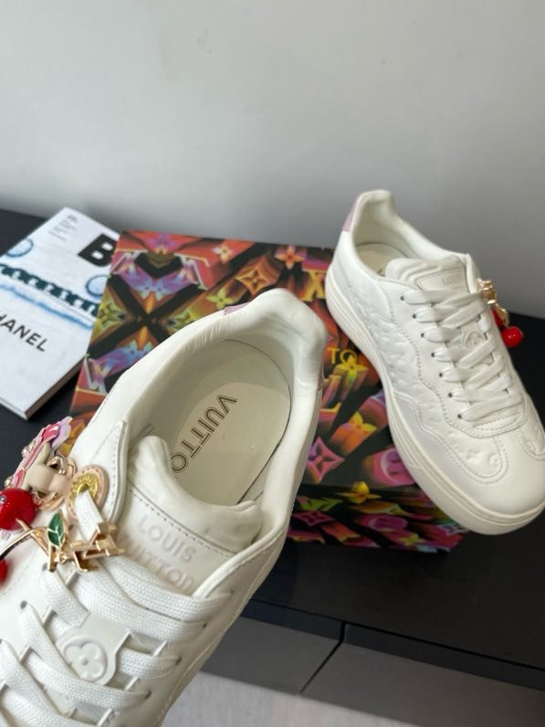 Кросівки жіночі LV GROOVY PLATFORM фото 6