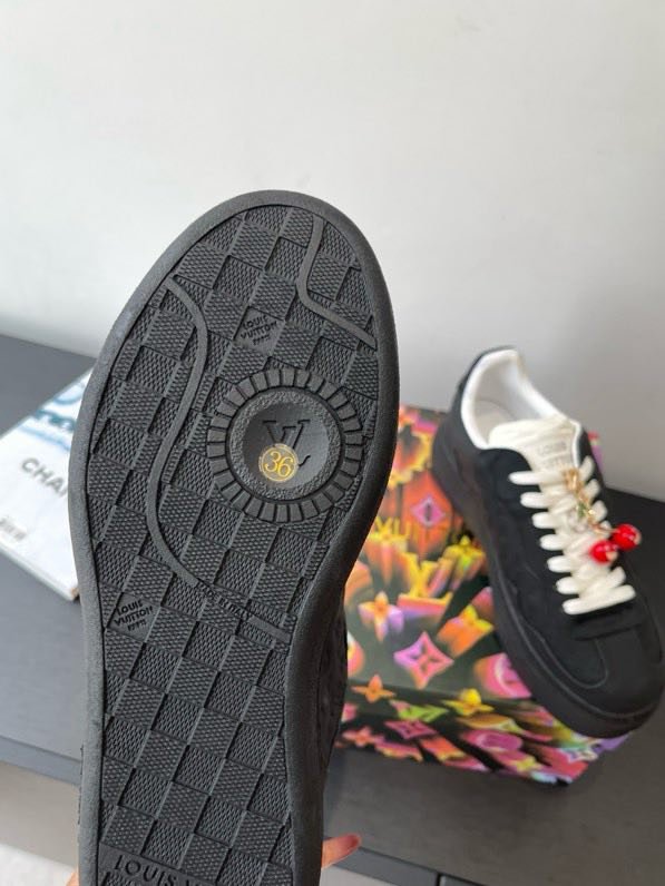 Кросівки жіночі LV GROOVY PLATFORM фото 6