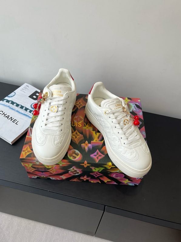 Кроссовки женские LV GROOVY PLATFORM фото 8