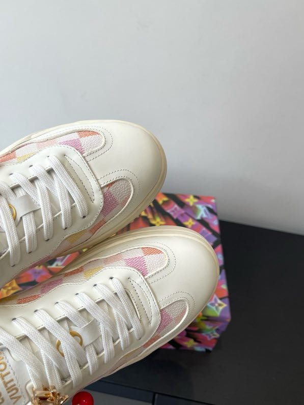 Кросівки жіночі LV GROOVY PLATFORM фото 8