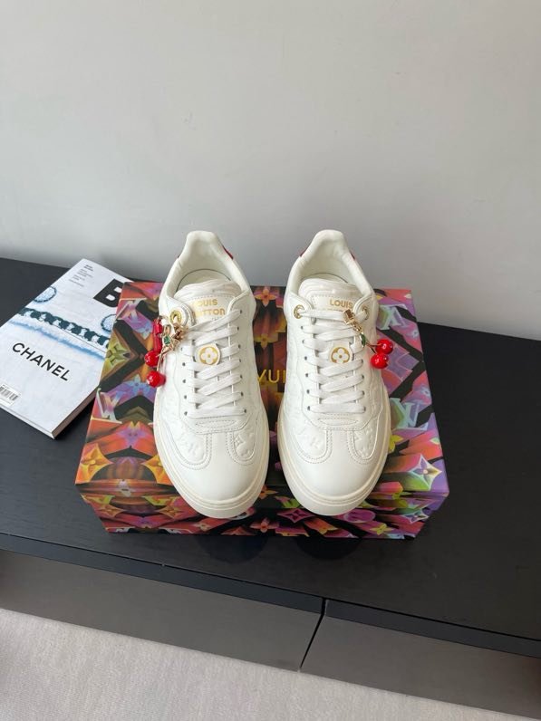 Кроссовки женские LV GROOVY PLATFORM фото 9