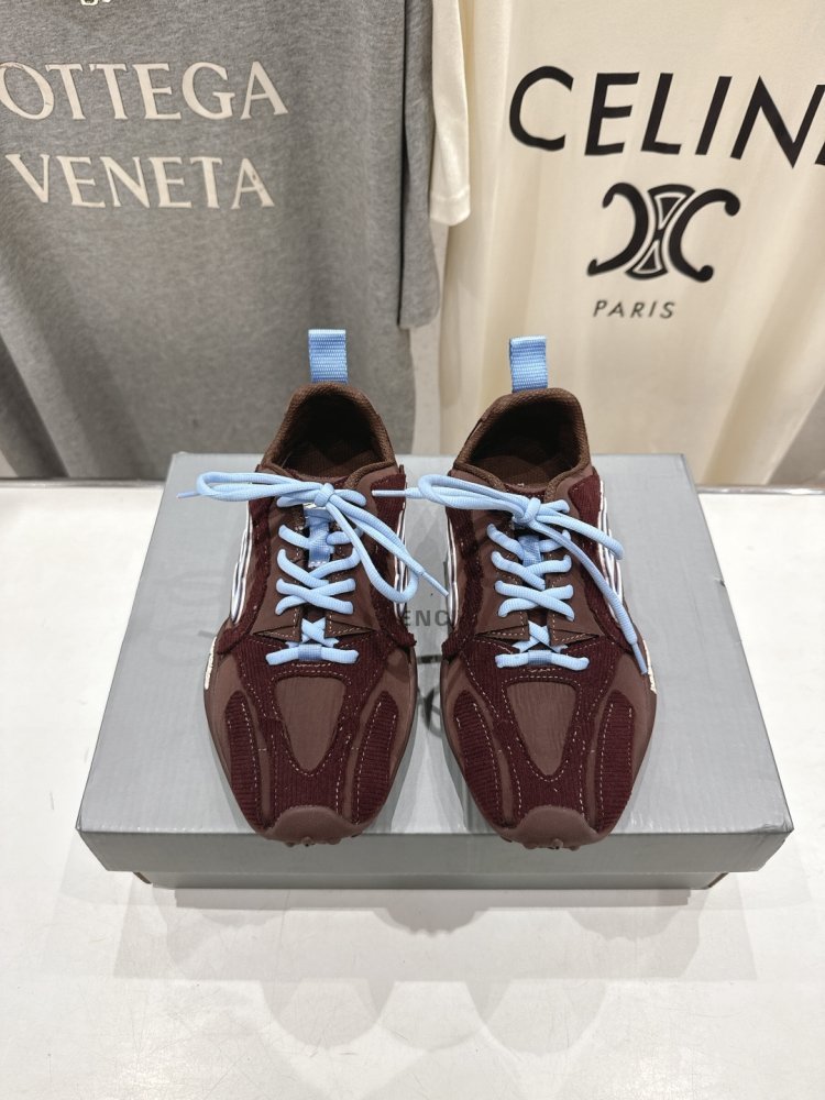 Sneakers women's Monday Ultra