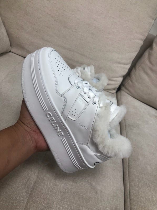 Кроссовки женские на меху фото 4