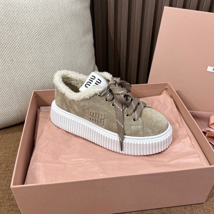 Кросівки жіночі на хутрі фото 6