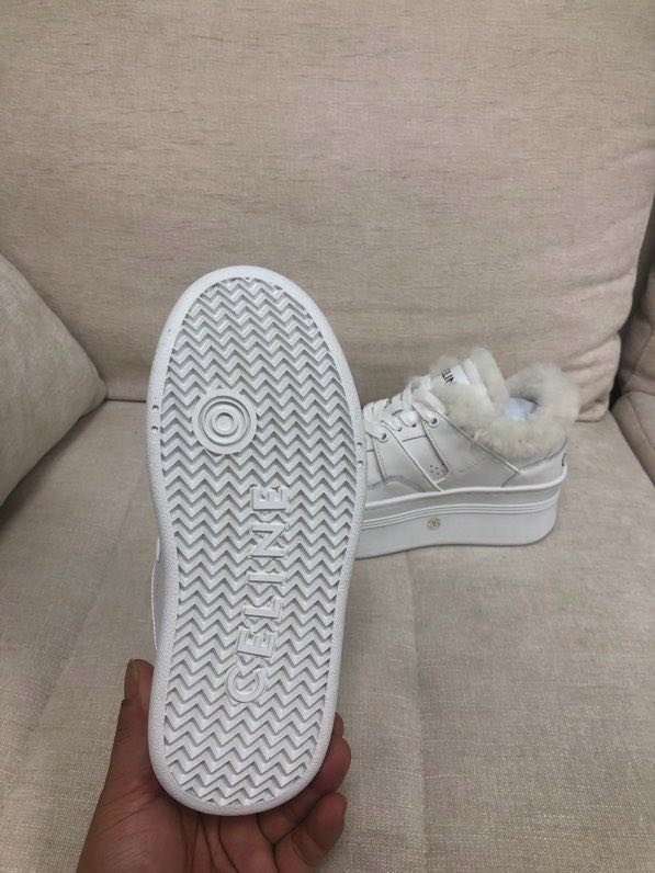 Кроссовки женские на меху фото 8