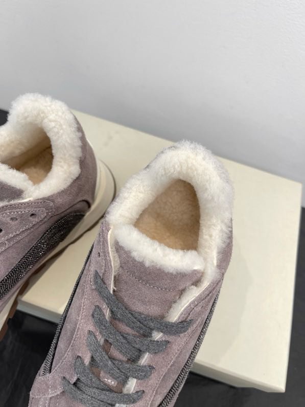 Кросівки жіночі зимові на хутрі фото 4