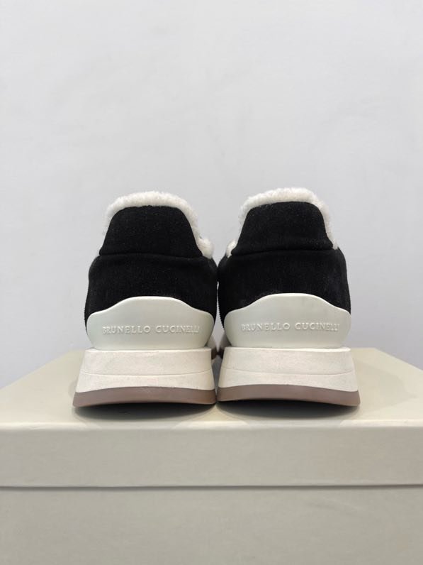 Кроссовки женские зимние на меху фото 5