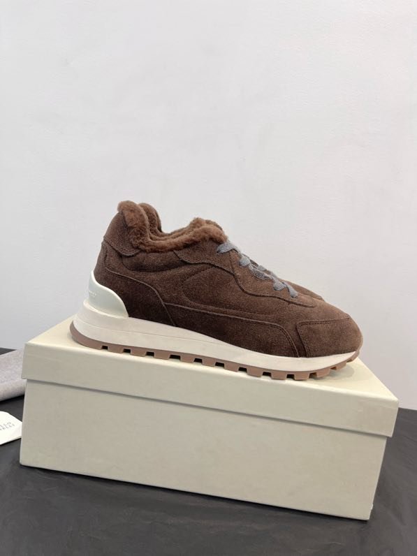 Кросівки жіночі зимові на хутрі фото 7