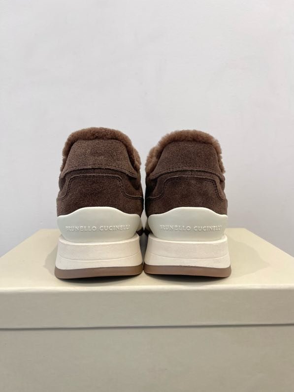 Кроссовки женские зимние на меху фото 8