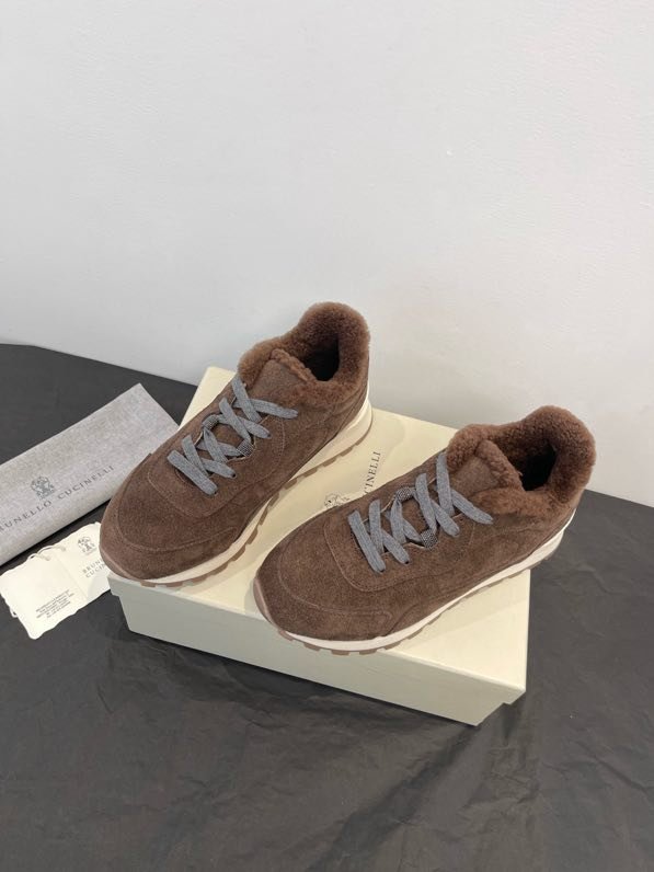 Кросівки жіночі зимові на хутрі фото 8