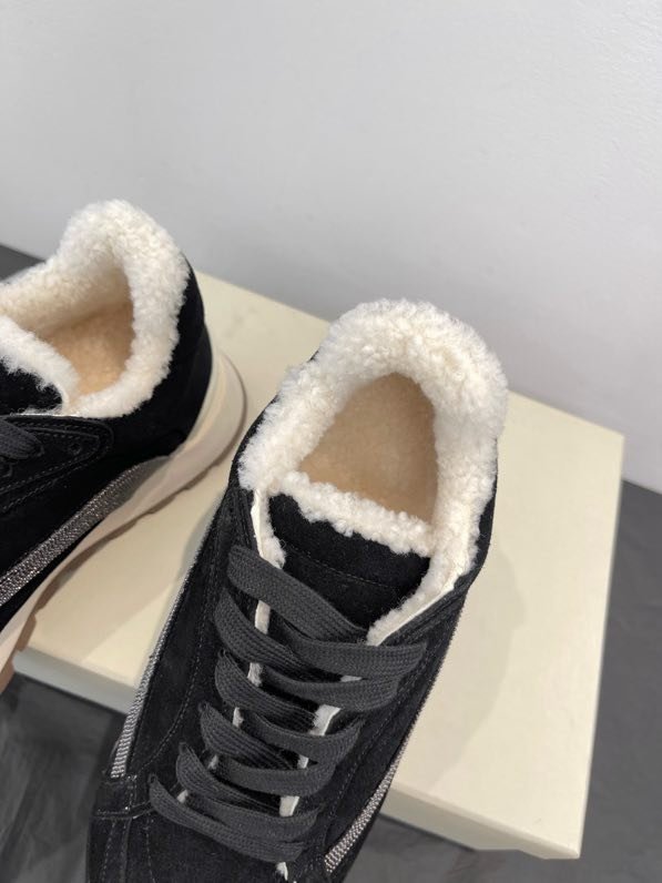 Кроссовки женские зимние на меху фото 9