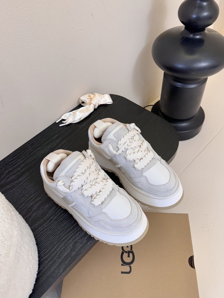 Sneakers women's