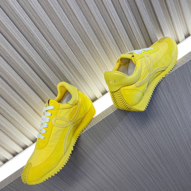 Sneakers women's