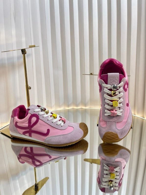 Sneakers women's