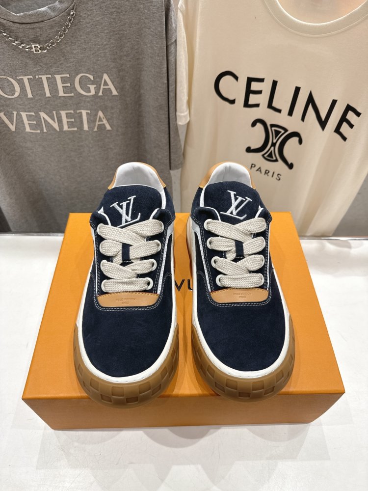Sneakers women's