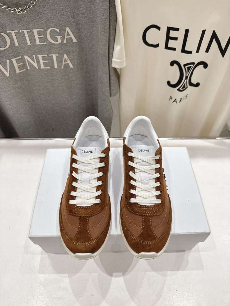 Sneakers women's