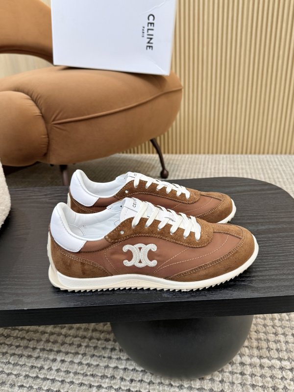 Sneakers women's