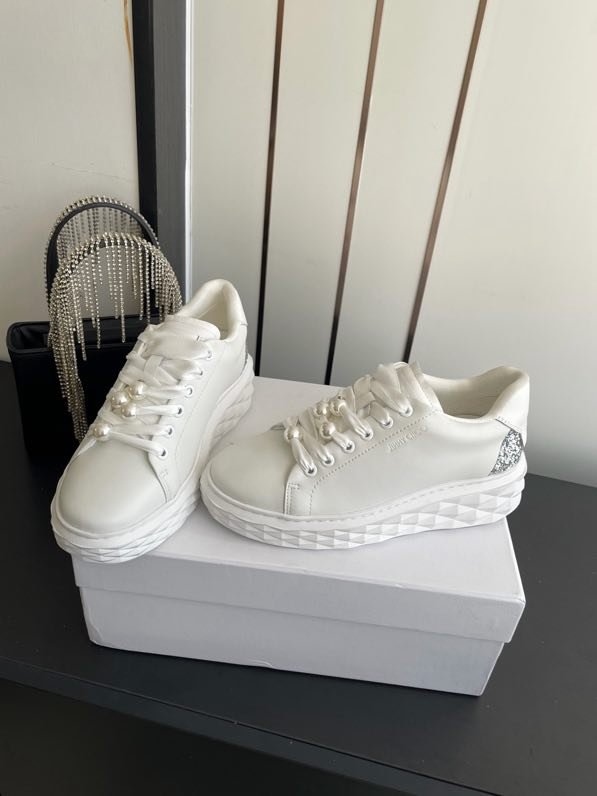 Sneakers women's