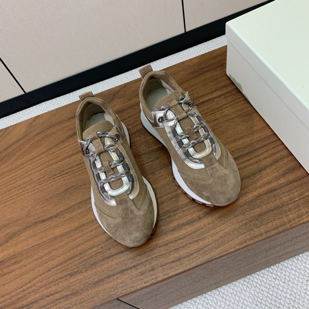 Sneakers women's