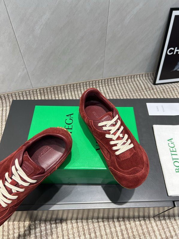 Sneakers women's фото 2