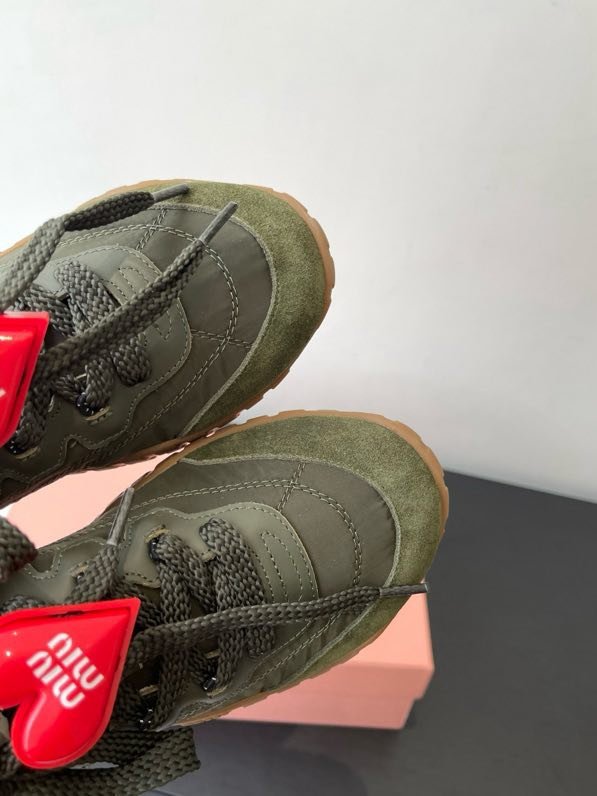 Sneakers women's фото 2