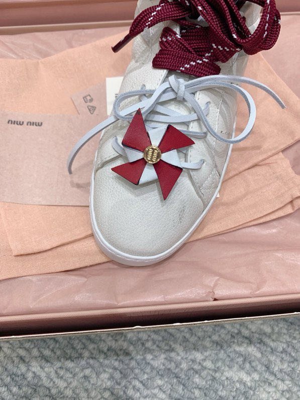 Кросівки жіночі фото 2