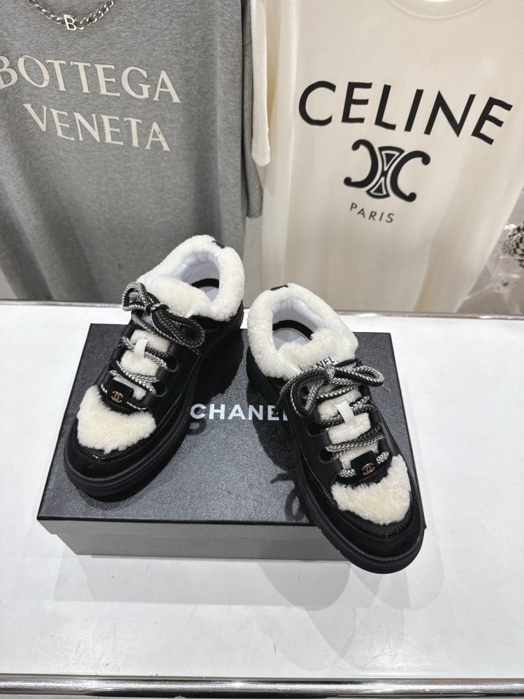 Sneakers women's фото 2