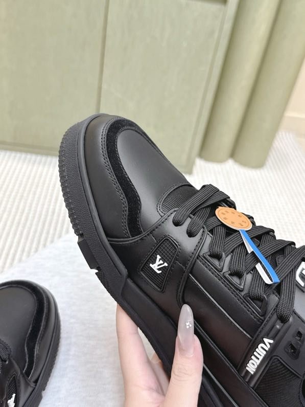 Sneakers women's фото 2