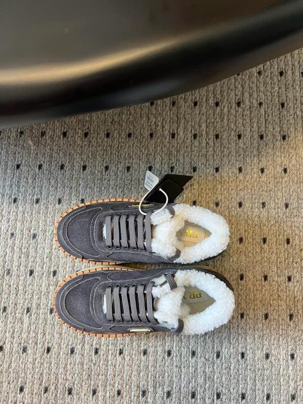 Sneakers women's фото 2