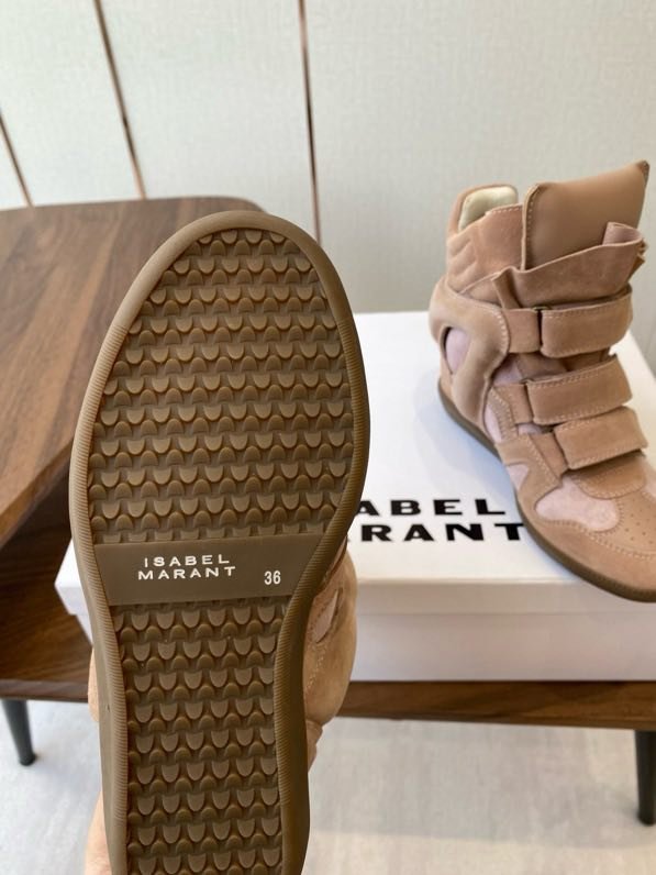 Кроссовки женские фото 3