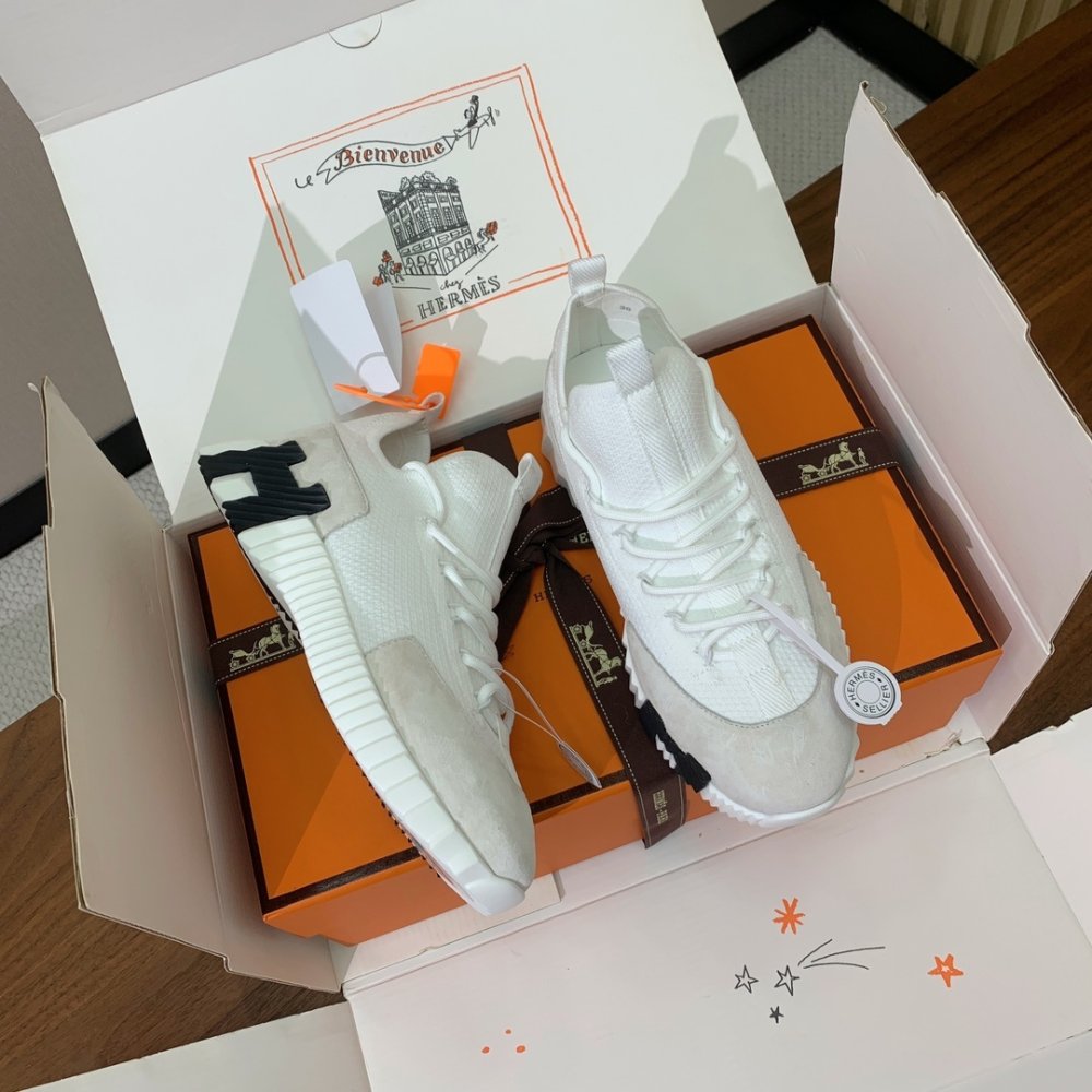 Кросівки жіночі фото 3