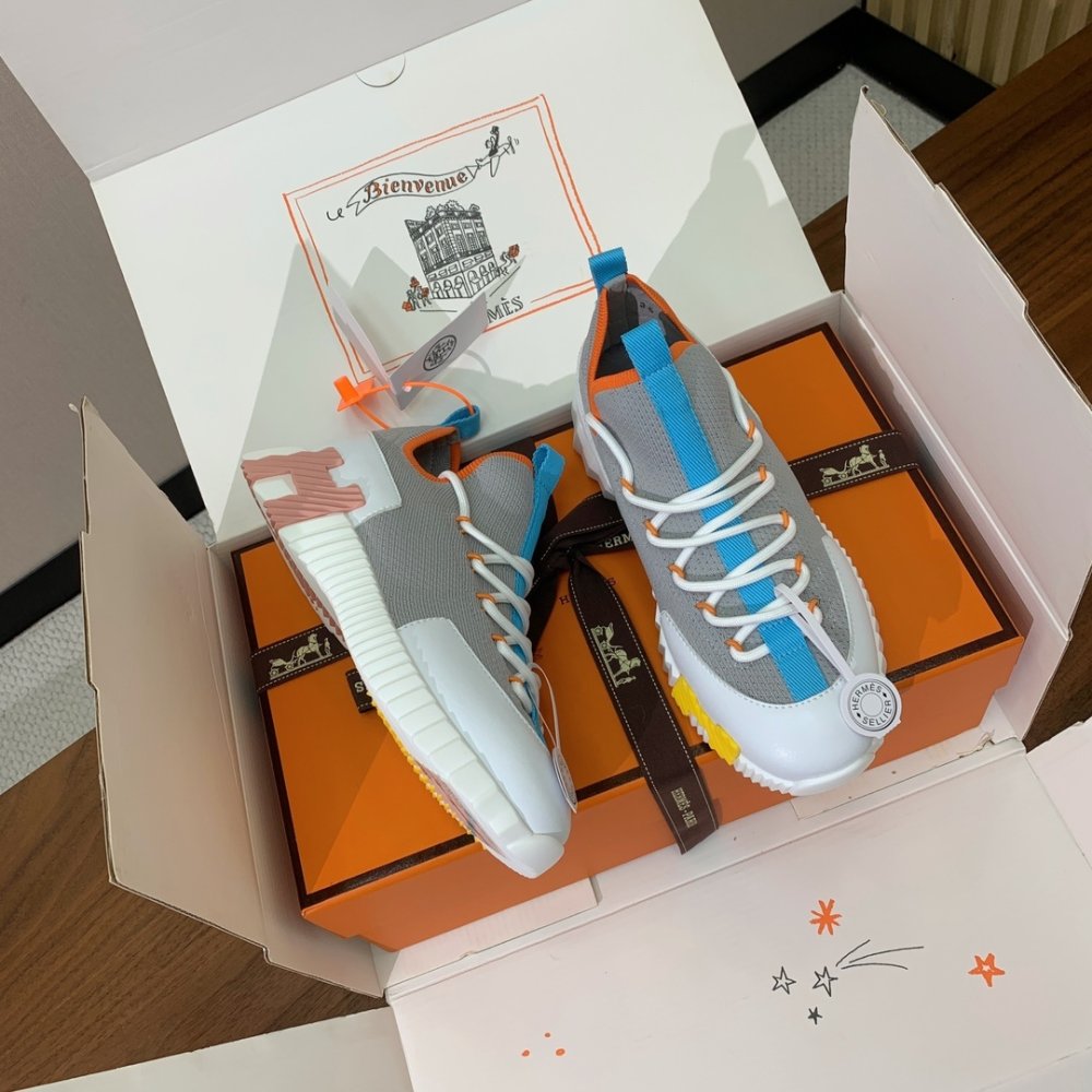 Кросівки жіночі фото 3