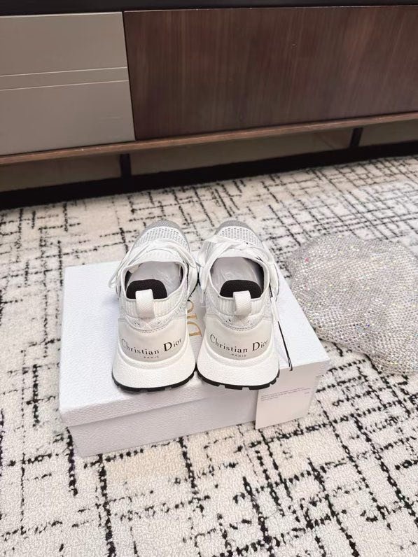 Sneakers women's фото 4