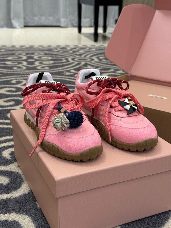 Кросівки жіночі фото 4