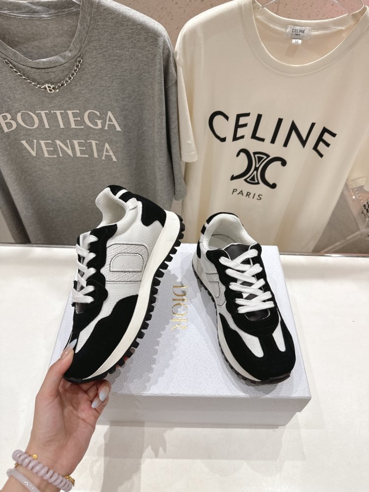 Sneakers women's фото 4