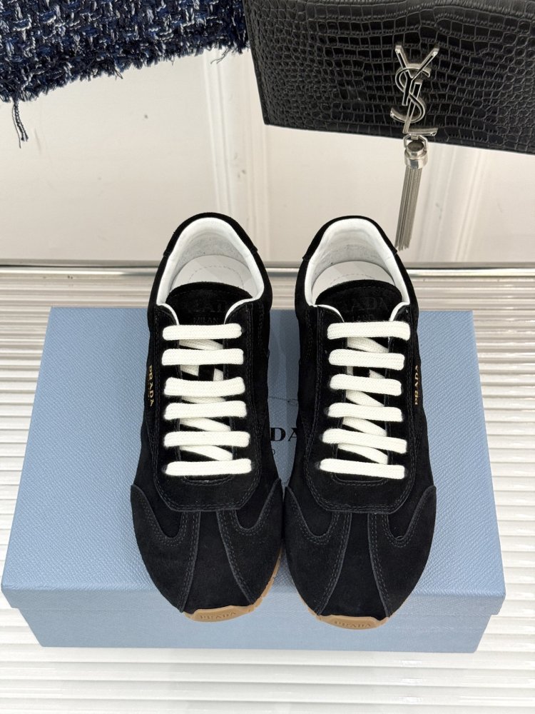 Sneakers women's фото 4